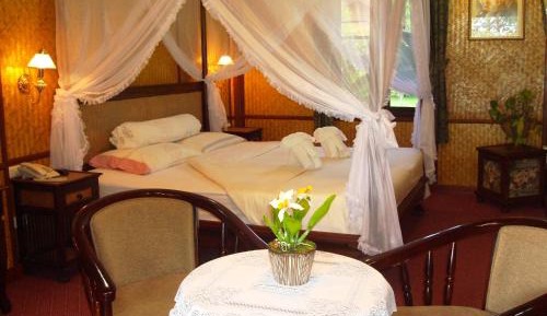 King Room with Lake View