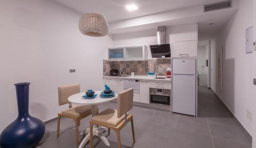 One-Bedroom Villa with Terrace