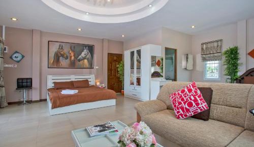 Deluxe Family Suite