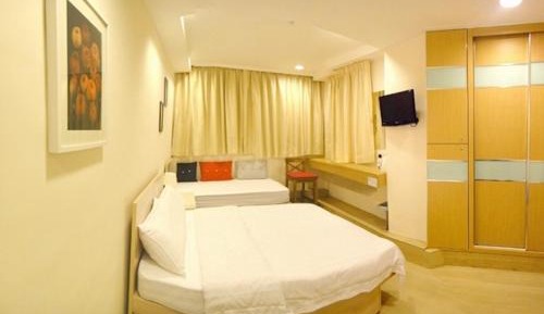 Comfort Triple Room