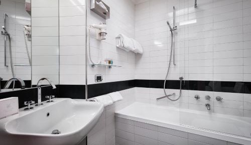 Classic Single Room