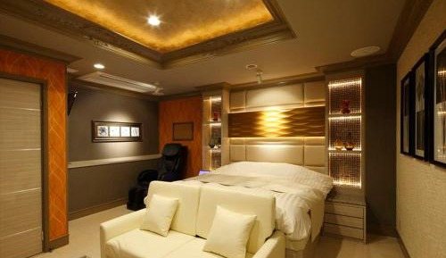 Queen Room with Spa Bath