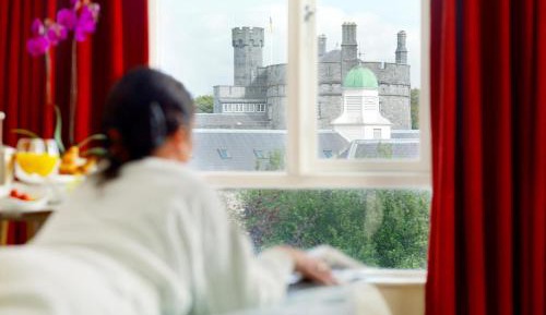 Castle View King Room