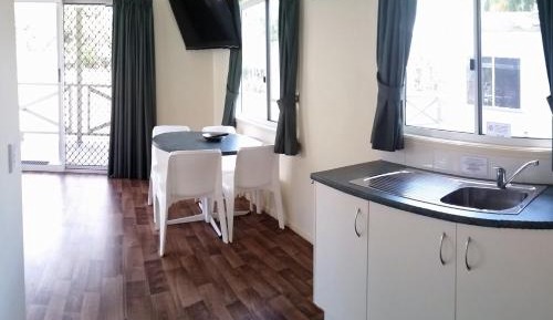 Superior 2 Bedroom Cabin