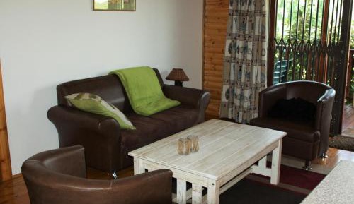 Apartment with Mountain View