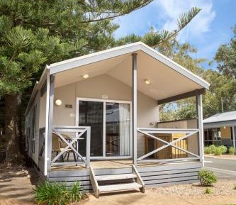 One-Bedroom Cottage with Garden View - Spa Bath 