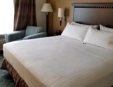 King Room with Jetted Tub