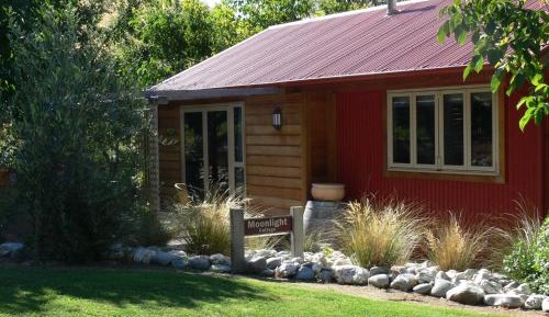 Moonlight One-Bedroom Cottage