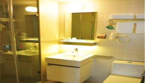 Business Double Room C