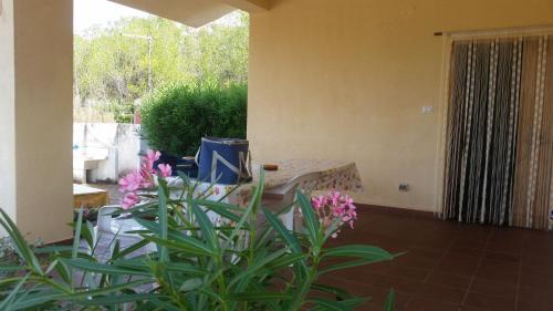 Apartment with Garden View
