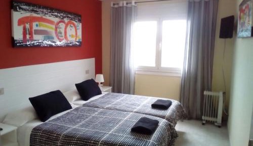 Twin Room with Shared Bathroom