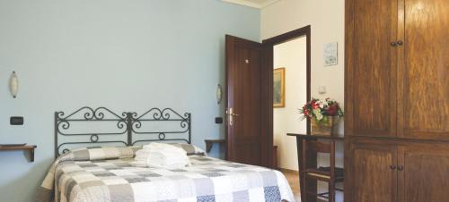 Basic Triple Room