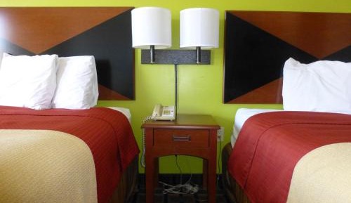 Queen Room with Two Queen Beds - Non-Smoking