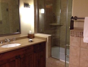 Premium King Room
