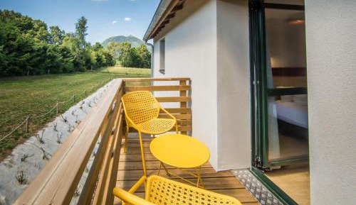 Quadruple Room (4 Adults)