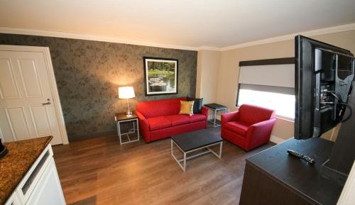 One-Bedroom Suite