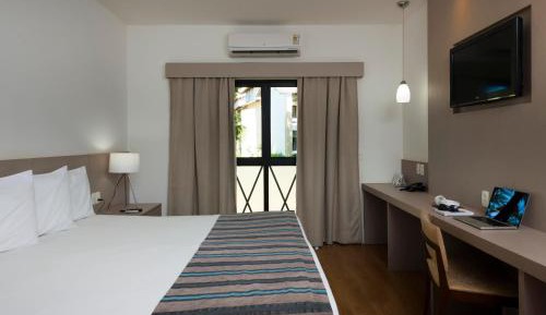 King Room with Spa Bath