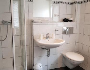 Single Room with Private Bathroom