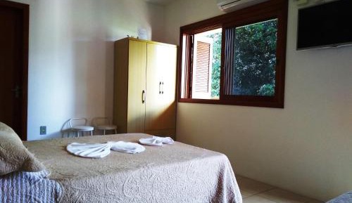 Triple Room with Private Bathroom