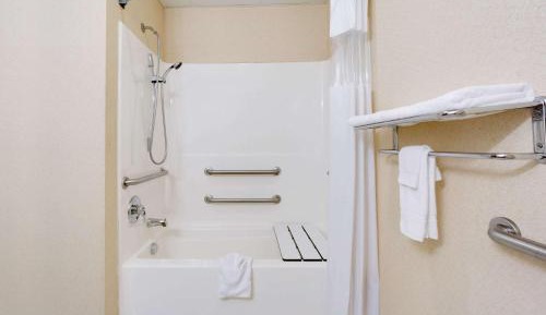 Deluxe Double Room - Disability Access/Non-Smoking