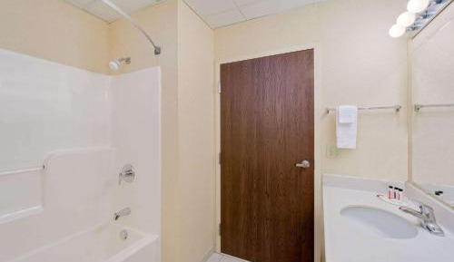 Double Room with Two Double Beds - Non-Smoking