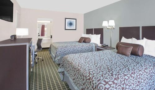 Queen Room with Two Queen Beds - Non-Smoking