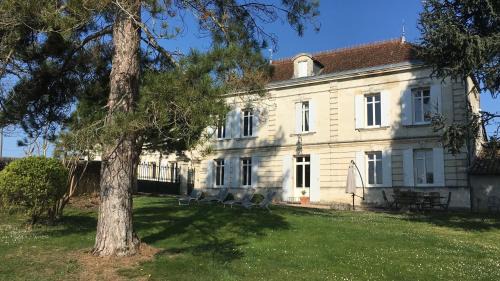Four-Bedroom House - (11 people)