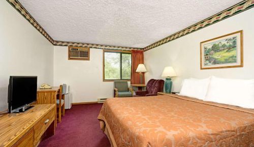 King Room - Non-Smoking
