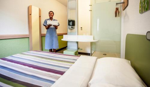 Standard Double Room (Nonsmoking)