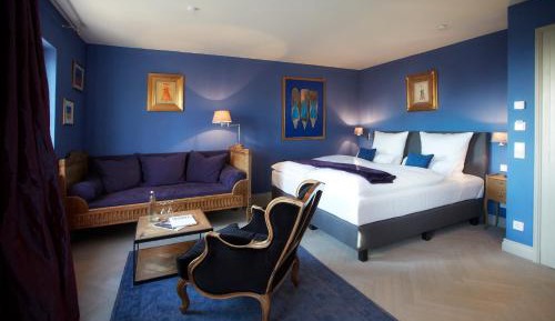 Superior King Room with Bathtub