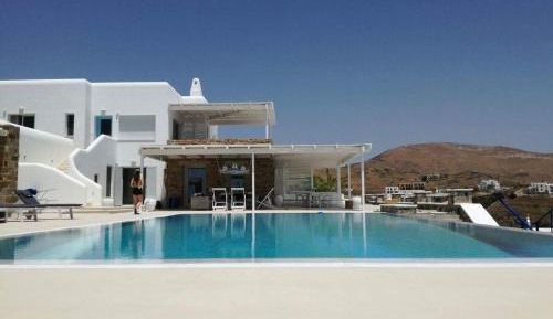 Villa - Beach Front
