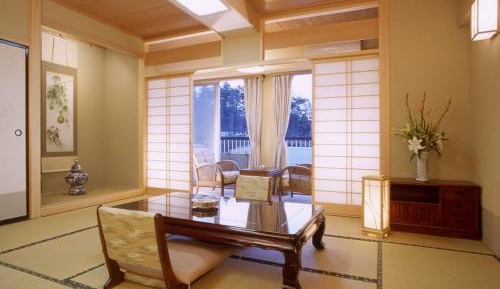 Japanese-Style Room