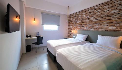 Superior Double or Twin Room with City View