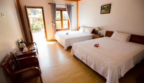 Quadruple Room with Terrace