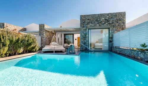 Diamond Suite with Private Pool