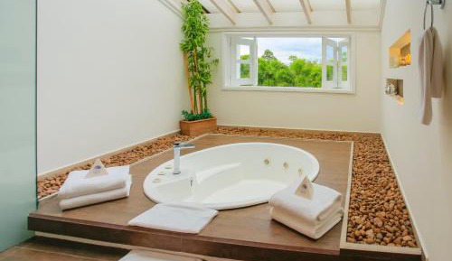 Superior Suite with Spa Bath