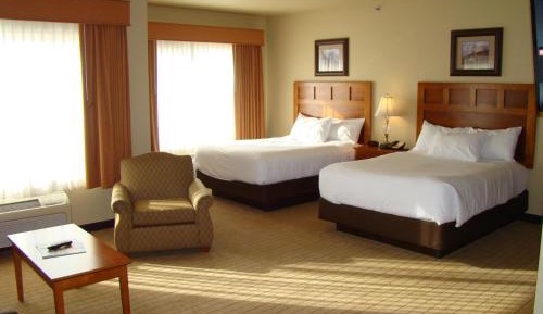 Deluxe Queen Suite with Two Queen Beds