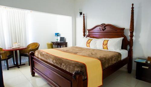 Executive Room 1 King Bed