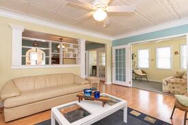South Haven House | Blue Moon Cottage - 3 Night Minimum