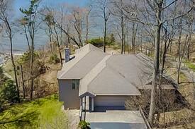 West Olive House | Whispering Sands On Beautiful Lake Michigan