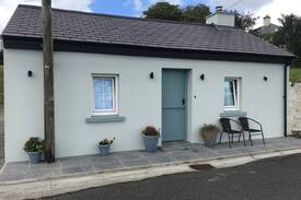 Killala House | Quay Cottage Killala Luxurious Sea-Front Hideaway