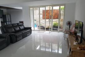 Pasuruan House | Millenium Residence Pasuruan, 1.5 Hours to Bromo