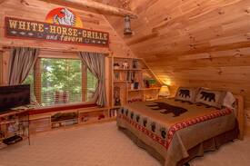 Fryeburg House | Miranda's Hideaway - Your cabin in the woods!