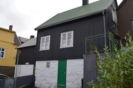 Torshavn House | Cosy house in the heart of Tórshavn (Á Reyni)
