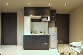 Phra Khanong Nuea Apartment | 2BR-CHILL OUT LOFT-Phra Khanong BTS-漂亮的房子