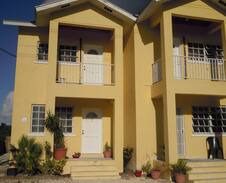 Nassau Apartment | West Shores Vacation Homes