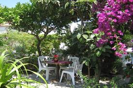 Methoni House | Aleiki Villa in Methoni village 500m from beach.