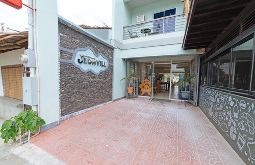 Kalibo Hotel | RedDoorz @ Old Buswang Road