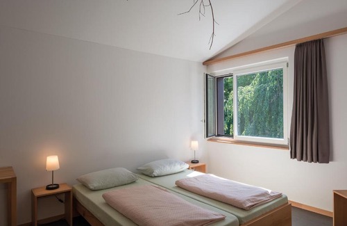 Stein am Rhein Hotel | Stein am Rhein Youth Hostel
