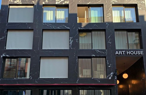 Vorstadte Hotel | Art House Basel - Member of Design Hotels